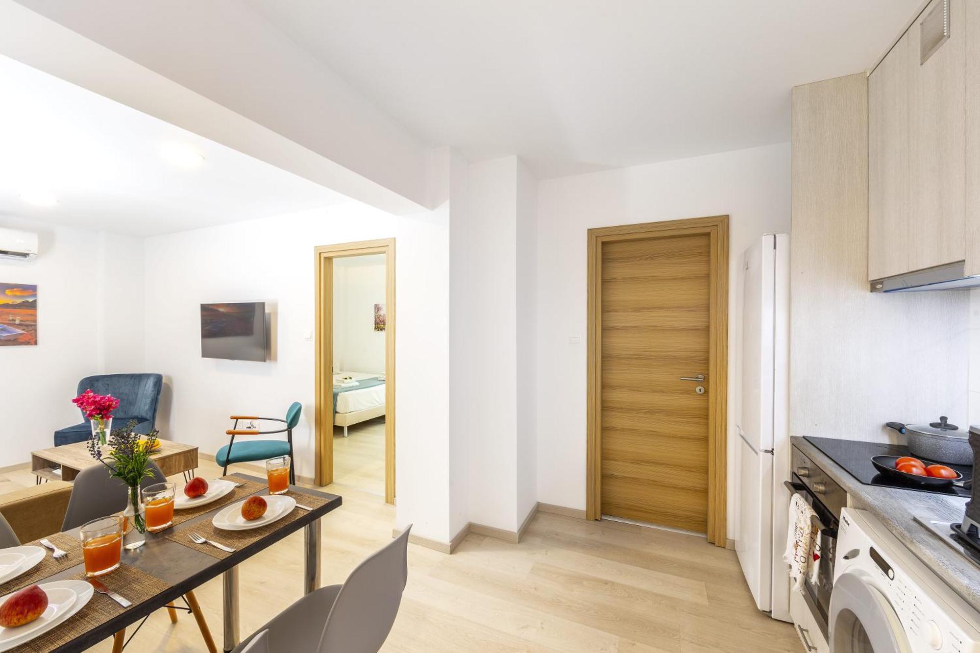 C-Premium Apts 100M From Beach And City Centre Larnaca Exteriér fotografie