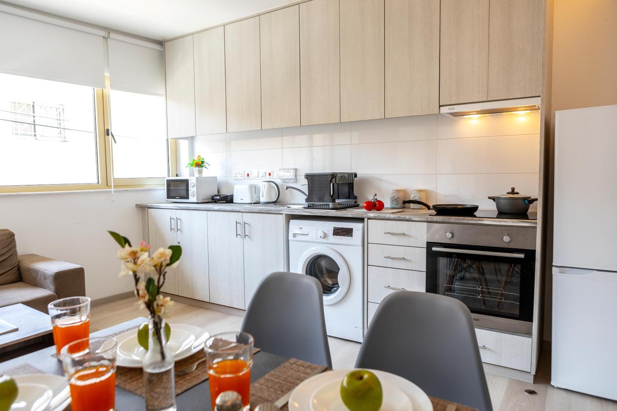 C-Premium Apts 100M From Beach And City Centre Larnaca Exteriér fotografie
