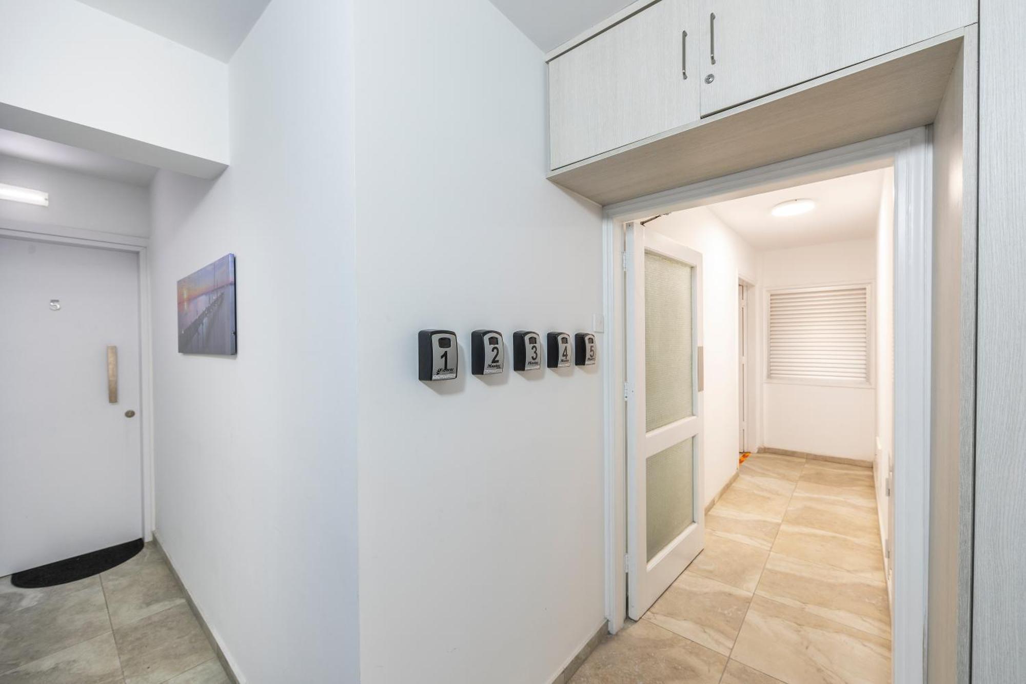 C-Premium Apts 100M From Beach And City Centre Larnaca Exteriér fotografie
