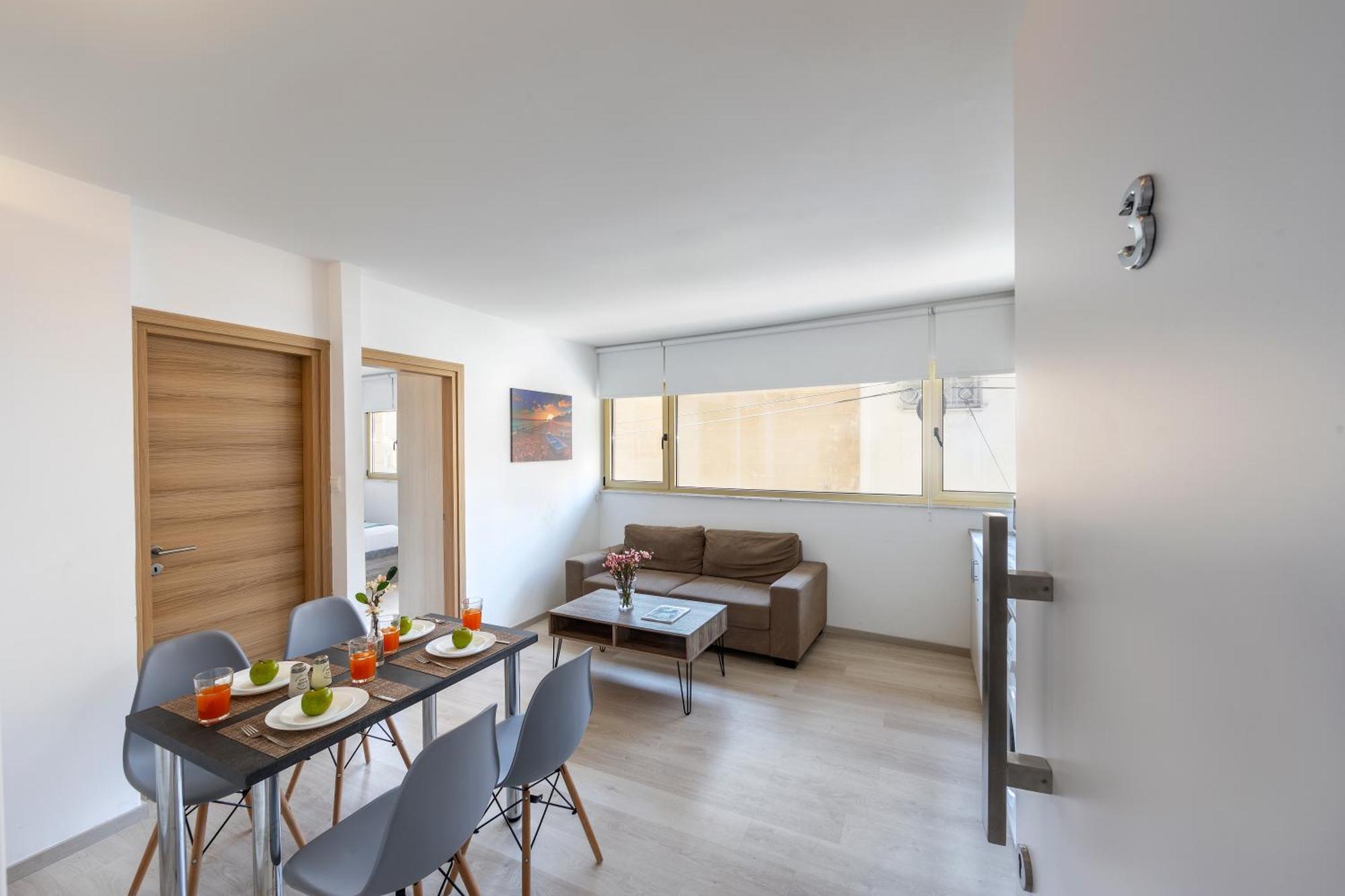C-Premium Apts 100M From Beach And City Centre Larnaca Exteriér fotografie